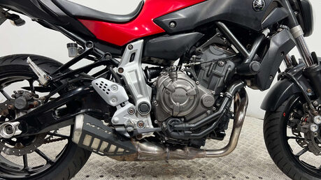 Yamaha MT-07 2014 29k NEW MOT SERVICED WARRANTY A2 700CC 13