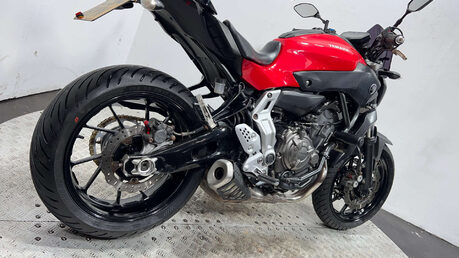 Yamaha MT-07 2014 29k NEW MOT SERVICED WARRANTY A2 700CC 8