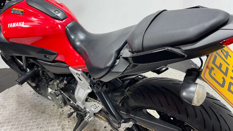 Yamaha MT-07 2014 29k NEW MOT SERVICED WARRANTY A2 700CC 35