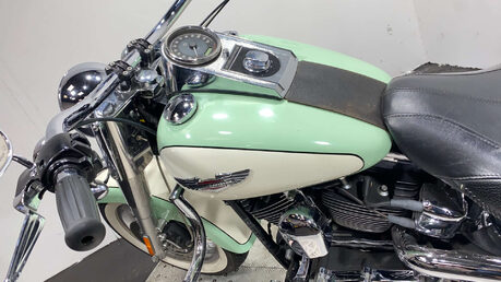 Harley-Davidson Softail Heritge 1584 2007 15k custom stunner new MOT 42