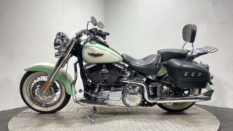 Harley-Davidson Softail Heritge 1584 2007 15k custom stunner new MOT 4