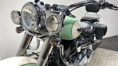 Harley-Davidson Softail Heritge 1584 2007 15k custom stunner new MOT 28
