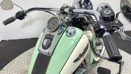 Harley-Davidson Softail Heritge 1584 2007 15k custom stunner new MOT 22