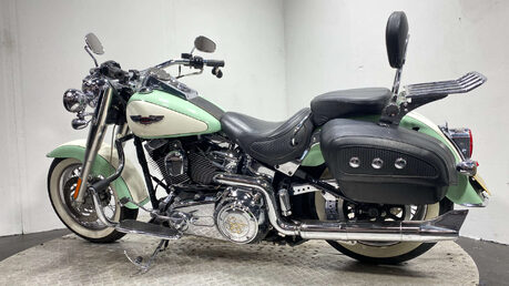 Harley-Davidson Softail Heritge 1584 2007 15k custom stunner new MOT 44