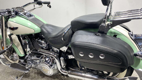Harley-Davidson Softail Heritge 1584 2007 15k custom stunner new MOT 39