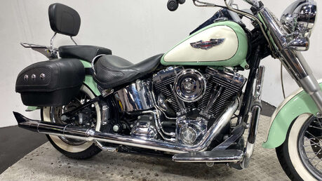 Harley-Davidson Softail Heritge 1584 2007 15k custom stunner new MOT 14