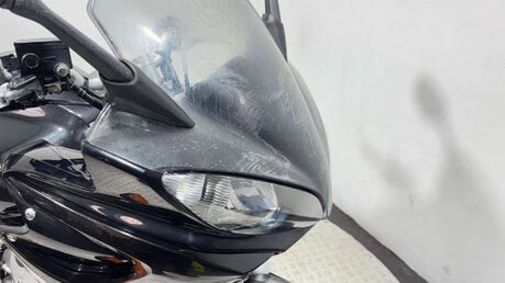 Yamaha FZ 600 2007 new MOT serviced full luggage 600cc 19