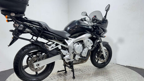 Yamaha FZ 600 2007 new MOT serviced full luggage 600cc 6