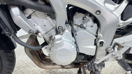 Yamaha FZ 600 2007 new MOT serviced full luggage 600cc 15