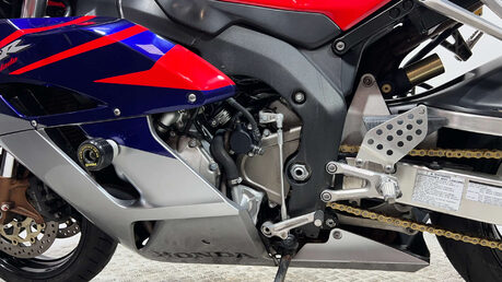Honda CBR 2006 RR6 33K SERVICED 1000CC SPORT BIKE 51