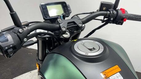Benelli Leoncino 125 ONLY 3K NEW MOT SERVICED 125CC RETRO 46