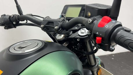 Benelli Leoncino 125 ONLY 3K NEW MOT SERVICED 125CC RETRO 29