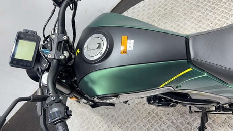 Benelli Leoncino 125 ONLY 3K NEW MOT SERVICED 125CC RETRO 47