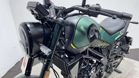 Benelli Leoncino 125 ONLY 3K NEW MOT SERVICED 125CC RETRO 31