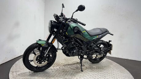 Benelli Leoncino 125 ONLY 3K NEW MOT SERVICED 125CC RETRO 5