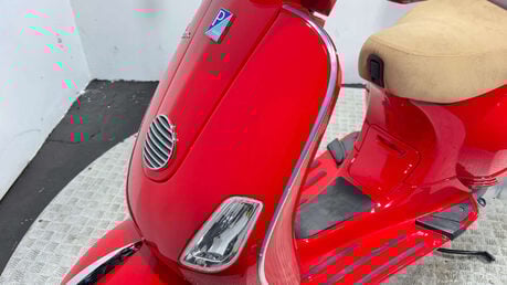 Piaggio Vespa 2010 3K NEW MOT SERVICED 125CC SCOOTER 21