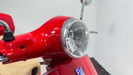 Piaggio Vespa 2010 3K NEW MOT SERVICED 125CC SCOOTER 17