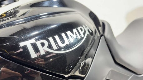 Triumph Tiger 2011 29K NEW MOT SERVICED WARRANTY 32