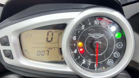 Triumph Tiger 2011 29K NEW MOT SERVICED WARRANTY 35