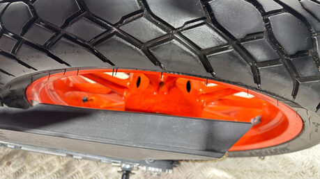 KTM 390 DUKE ONLY 8K SERVICED, WARRANTY, SUPERMOTO 390CC A2 43