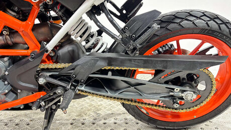KTM 390 DUKE ONLY 8K SERVICED, WARRANTY, SUPERMOTO 390CC A2 38