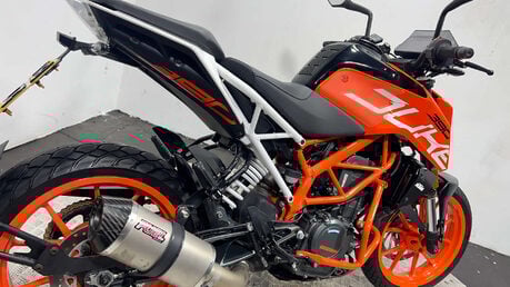 KTM 390 DUKE ONLY 8K SERVICED, WARRANTY, SUPERMOTO 390CC A2 6