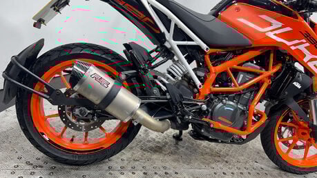 KTM 390 DUKE ONLY 8K SERVICED, WARRANTY, SUPERMOTO 390CC A2 7