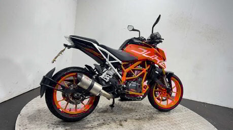 KTM 390 DUKE ONLY 8K SERVICED, WARRANTY, SUPERMOTO 390CC A2 2