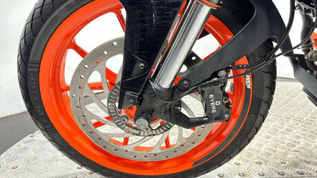 KTM 390 DUKE ONLY 8K SERVICED, WARRANTY, SUPERMOTO 390CC A2 32