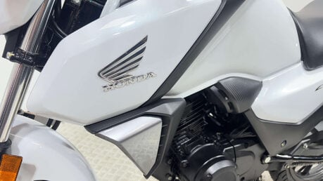 Honda CB 125 Naked Petrol Manual Euro 5 (11 ps) 20