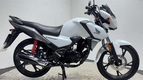 Honda CB 125 Naked Petrol Manual Euro 5 (11 ps) 1