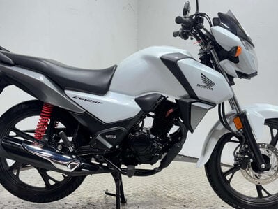 Honda CB 125 Naked Petrol Manual Euro 5 (11 ps)