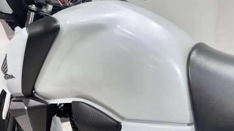 Honda CB 125 Naked Petrol Manual Euro 5 (11 ps) 14