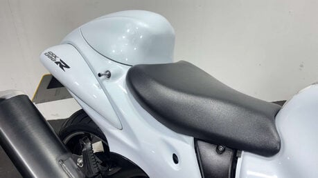 Suzuki GSX1300R Hayabusa Mk2 2016 12K NEW MOT SERVICED WARRANTY 8