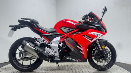 Lexmoto LXR 125 SE Super Sports Petrol Manual Euro 4 (12 ps) 1