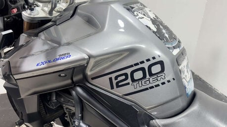 Triumph Explorer 1215 Adventure bike 2012 40k full luggage tourer 18