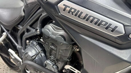 Triumph Explorer 1215 Adventure bike 2012 40k full luggage tourer 9