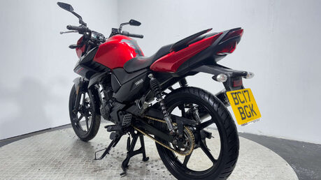 Yamaha YS125 2017 21K NEW MOT WARRANTY SERVICED 125CC LEARNER 6