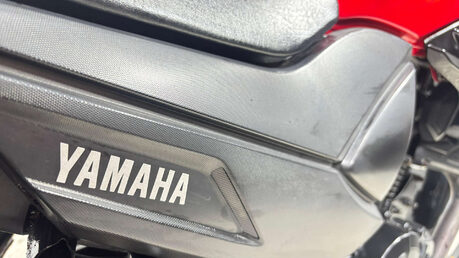 Yamaha YS125 2017 21K NEW MOT WARRANTY SERVICED 125CC LEARNER 16