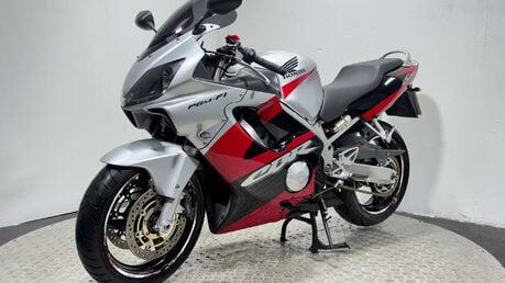 Honda CBR 2003 F4I INJECTED 29K NEW MOT, SERVICED, WARRANTY 600CC 6