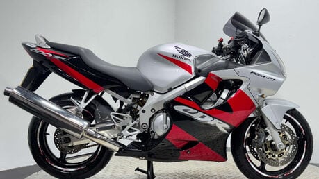 Honda CBR 2003 F4I INJECTED 29K NEW MOT, SERVICED, WARRANTY 600CC 1