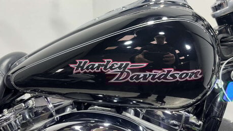 Harley-Davidson Dyna Super Glide FXDCI 1450 2005 24K super clean new mot cruiser 9