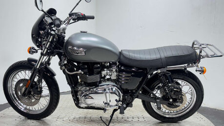 Triumph Bonneville 865 2005 25K NEW MOT SERVICED GREAT CONDITION RETRO CLASSIC 4