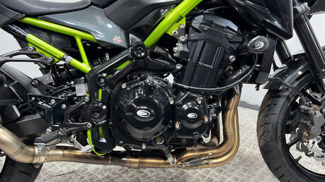 Kawasaki Z900 2018 SUPERNAKED 31K SERVICED WARRANTY NEW MOT 16