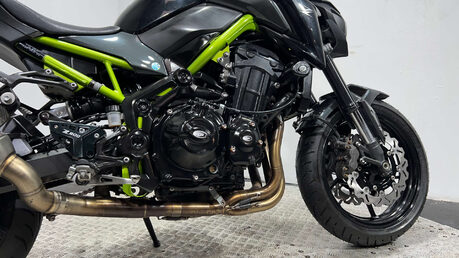 Kawasaki Z900 2018 SUPERNAKED 31K SERVICED WARRANTY NEW MOT 17