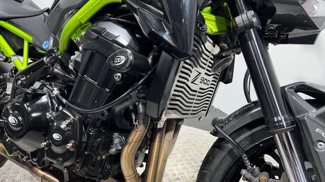 Kawasaki Z900 2018 SUPERNAKED 31K SERVICED WARRANTY NEW MOT 22