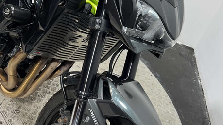 Kawasaki Z900 2018 SUPERNAKED 31K SERVICED WARRANTY NEW MOT 24