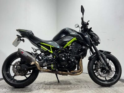 Kawasaki Z900 2018 SUPERNAKED 31K SERVICED WARRANTY NEW MOT
