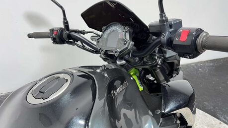Kawasaki Z900 2018 SUPERNAKED 31K SERVICED WARRANTY NEW MOT 29