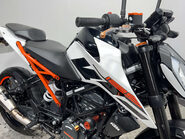 KTM Duke 2017 MK2 10K SERVICED NEW MOT WARRANTY 18